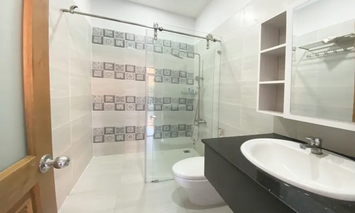 Spacious and New House For Rent in Street 41 Thao Dien Ward Ho Chi Minh 350sqm 1,800 USD/month