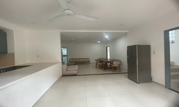 Small house for rent in An Phu Compound An Phu Ward HCMC 200sqm 2,000 USD/month