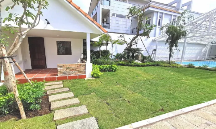 Very Spacious Garden And Pool Villa For Rent in Thao Dien Ho Chi Minh City 600sqm 4,500 USD/month