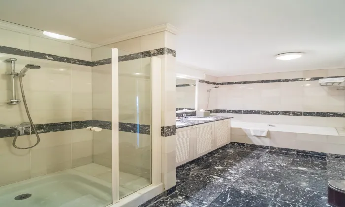 How Amazing Three Bedroom Saigon Domaine Residence For Rent HCMC 165sqm 2,790 USD/month