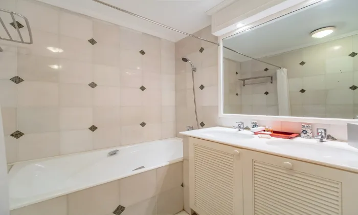 How Amazing Three Bedroom Saigon Domaine Residence For Rent HCMC 165sqm 2,790 USD/month