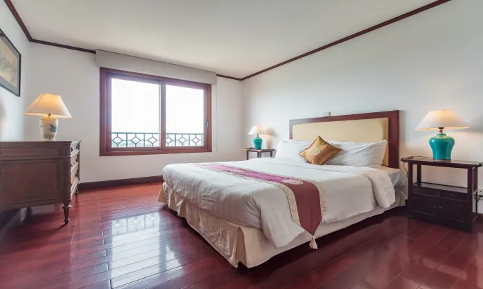 250Sqm 4 Bedroom Saigon Domaine Residence Apartment For Rent HCM 3,850 USD/month