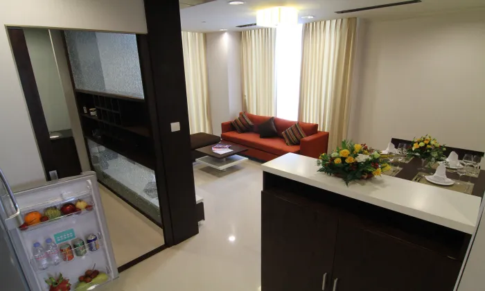 One Bedroom Mayfair Suites Serviced Apartment For Rent in District 1 HCM 50sqm 900 USD/month