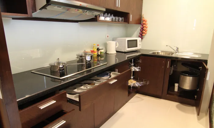 One Bedroom Mayfair Suites Serviced Apartment For Rent in District 1 HCM 50sqm 900 USD/month