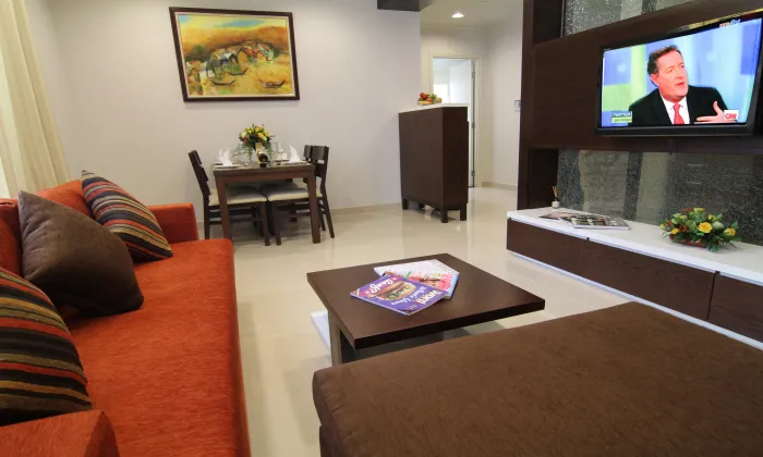 One Bedroom Mayfair Suites Serviced Apartment For Rent in District 1 HCM 50sqm 900 USD/month