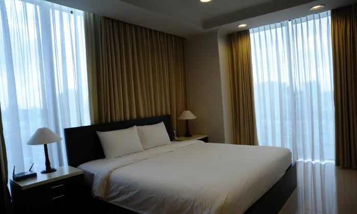 Two Bedroom Apartment For Rent in Mayfair Suites Serviced Apartment HCM 68sqm 1,100 USD/month