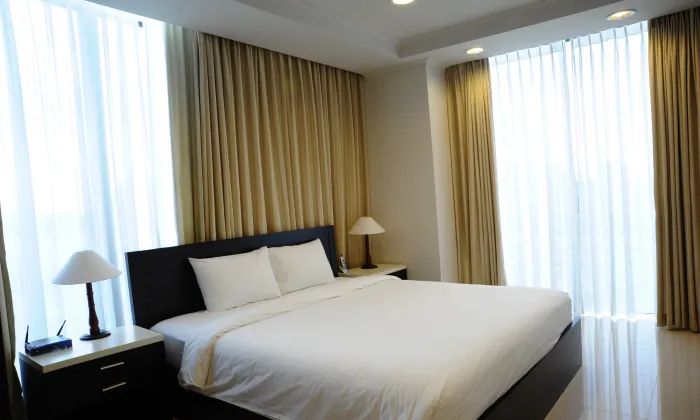 Two Bedroom Apartment For Rent in Mayfair Suites Serviced Apartment HCM 68sqm 1,100 USD/month