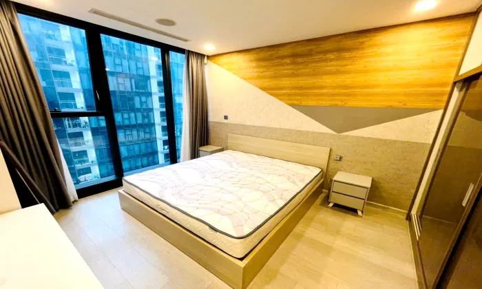 02 Bedroom Apartment River View Vinhome Bason For Rent in HCMC 72sqm 1,100 USD/month