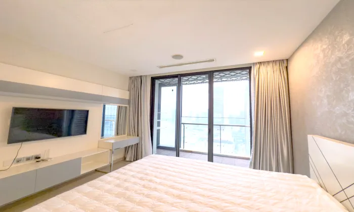 Cool View Good View Three Bedrooms Vinhome Golen River For Rent HCM 121sqm 2,700 USD/month