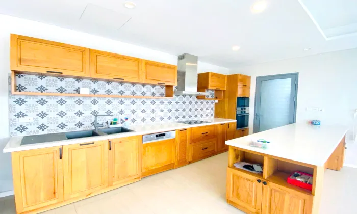 Unfurnished River View Three Bedroom Apartment For Rent HCM 120sqm 1,400 USD/month