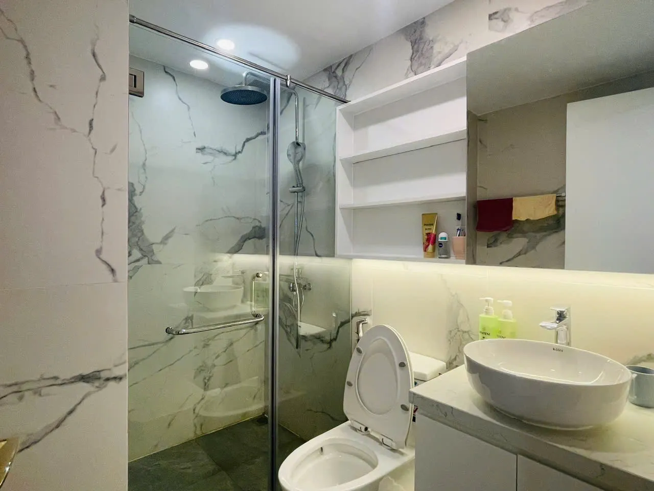 Really Spacious 3 Bedrooms 250Sqm Diamond Island Apartment For Rent 105,000,000 VND/month
