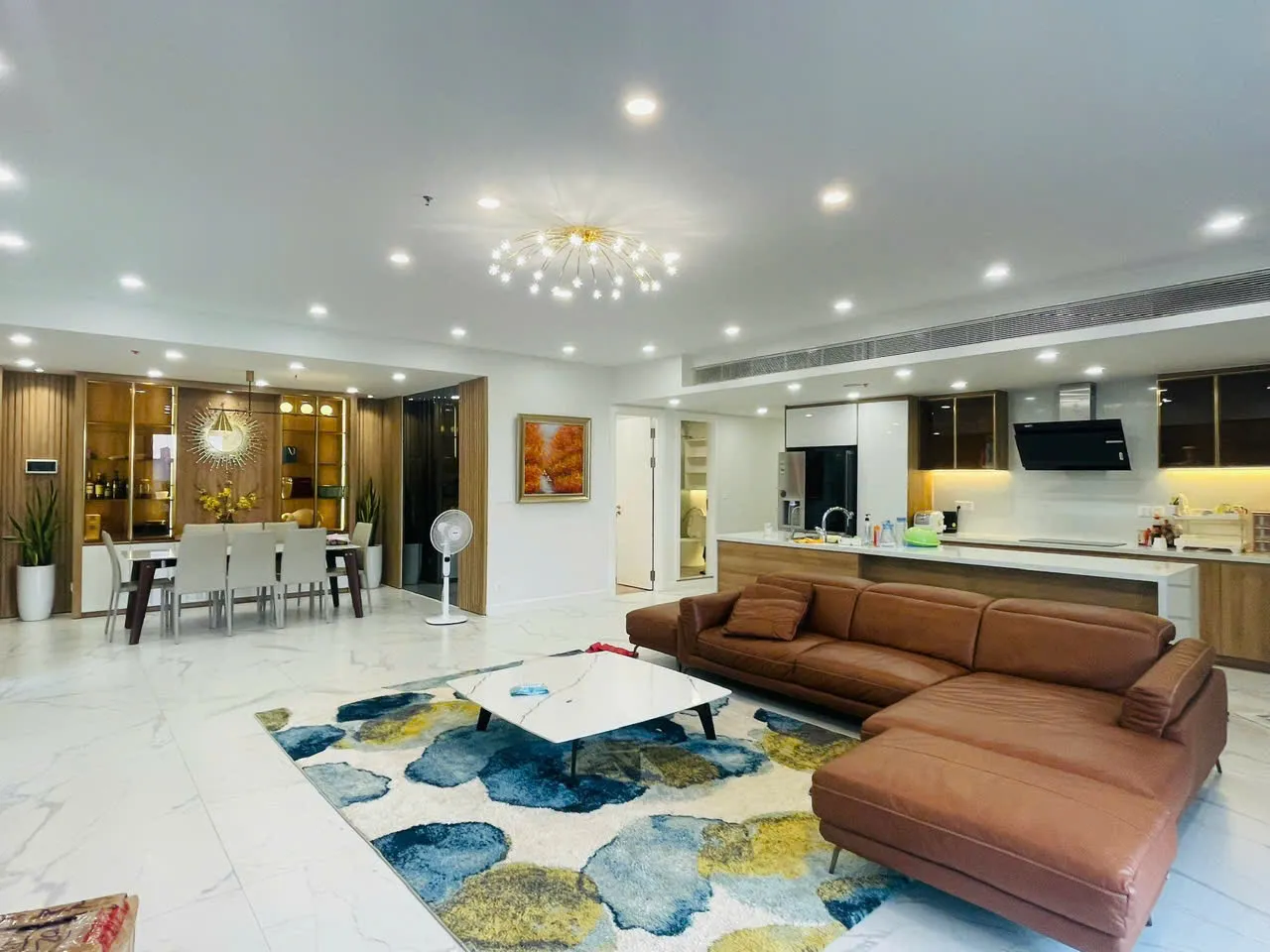 Really Spacious 3 Bedrooms 250Sqm Diamond Island Apartment For Rent 105,000,000 VND/month
