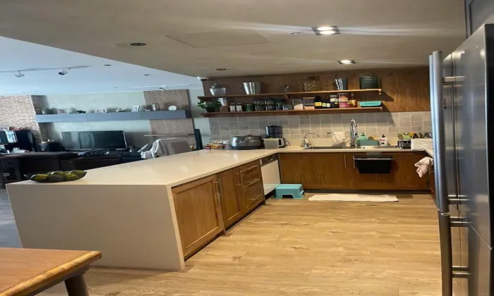 Wooden Floor 220Sqm Three Bedroom Apartment For Rent in Diamond Island 75,000,000 VND/month