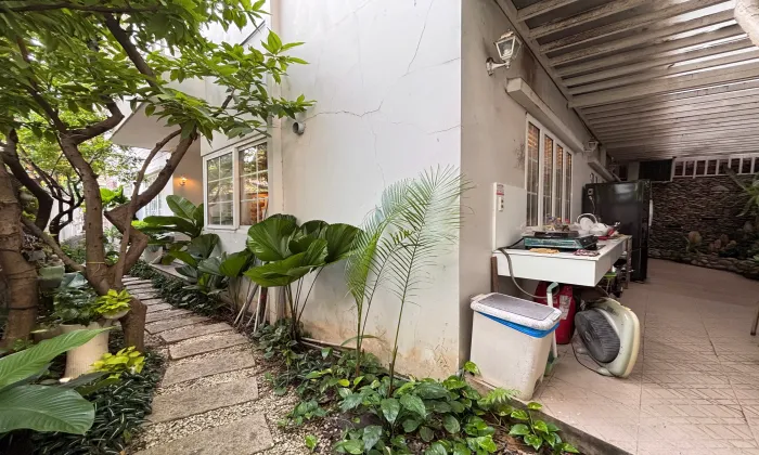 Furnished Villa For Rent in 215 Nguyen Van Huong Thao Dien HCM 500sqm 4,500 USD/month