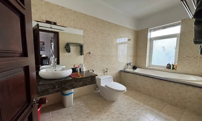 River Front Villa For Rent in Phu Tuong Compound Thao Dien HCMC 650sqm 4,400 USD/month