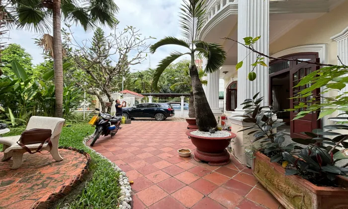 Good Rent Villa For Rent in Thao Dien 1 Compound Thao Dien HCMC 500sqm 3,200 USD/month