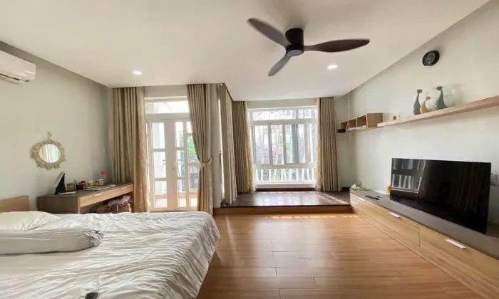 Nice balcony House for rent in Street 1 Lang Bao Chi Thao Dien HCMC 250sqm 1,400 USD/month