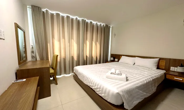 Spacious One Bedroom Khanh Gia Apartment For Rent in District 3 HCMC 60sqm 800 USD/month