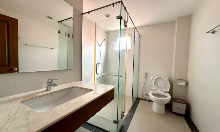 Very Good Size 02 Bedroom Apartment For Rent in District 3 HCMC 120sqm 1,400 USD/month