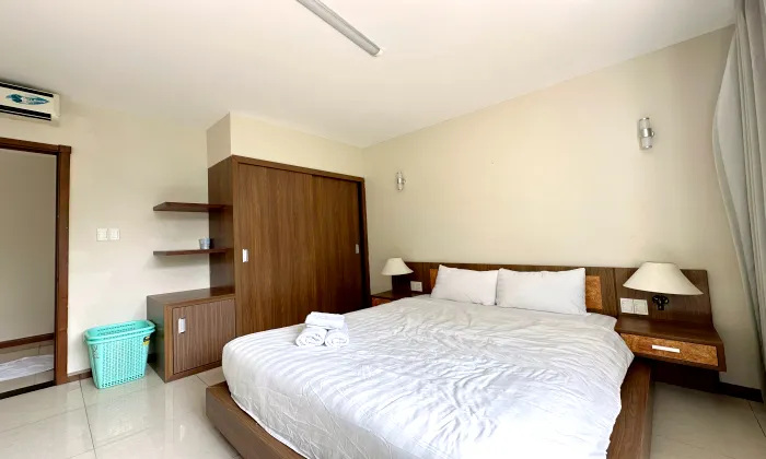 Very Good Size 02 Bedroom Apartment For Rent in District 3 HCMC 120sqm 1,400 USD/month