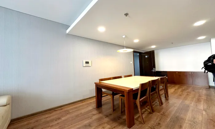 Luxury Two Bedroom An Phu Plaza Apartment For Rent in District 3 HCM 85sqm 1,400 USD/month