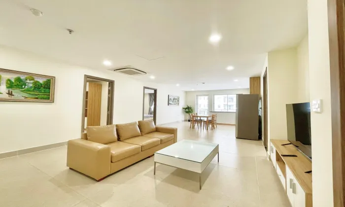 Big Size Three Bedroom Sunny Apartment For Rent in Thao Dien HCM 125sqm 1,000 USD/month