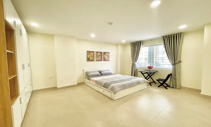 Big Size Three Bedroom Sunny Apartment For Rent in Thao Dien HCM 125sqm 1,000 USD/month
