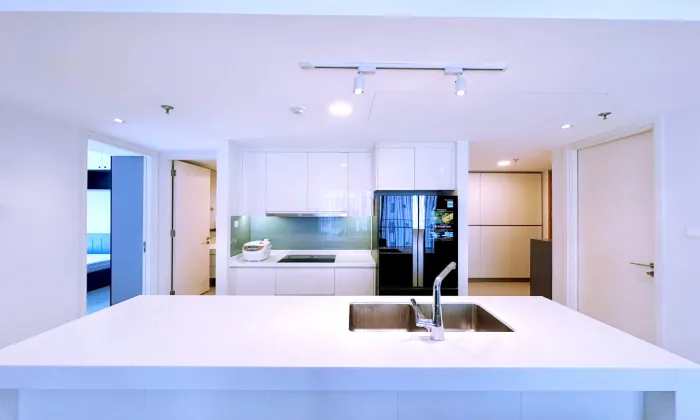 High Floor 02 Bedroom Gateway Apartment For Rent Thao Dien HCM 90sqm 1,400 USD/month