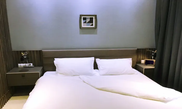 So Beautiful Decoration 02 Bedroom Apartment Gateway For Rent HCM 102sqm 1,700 USD/month