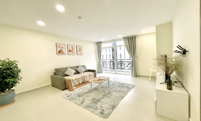 85Sqm 2 Bedroom Serviced Apartment  For Rent in Thao Dien HCM 800 USD/month