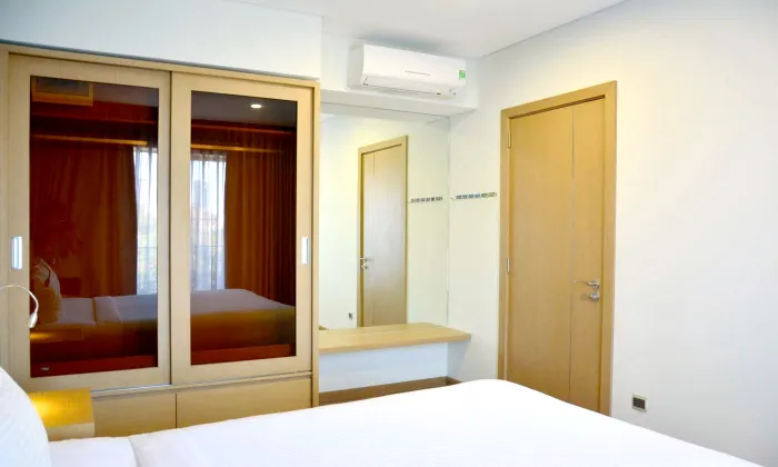 Separate One Bedroom Kim Residence Suites Serviced Apartment For Rent HCM 50sqm 600 USD/month