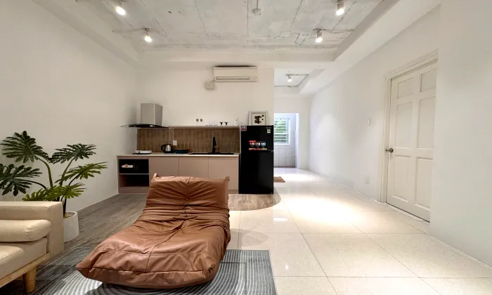 Modern One Bedroom Apartment For Rent in Dien Bien Phu Binh Thanh HCM 50sqm 650 USD/month