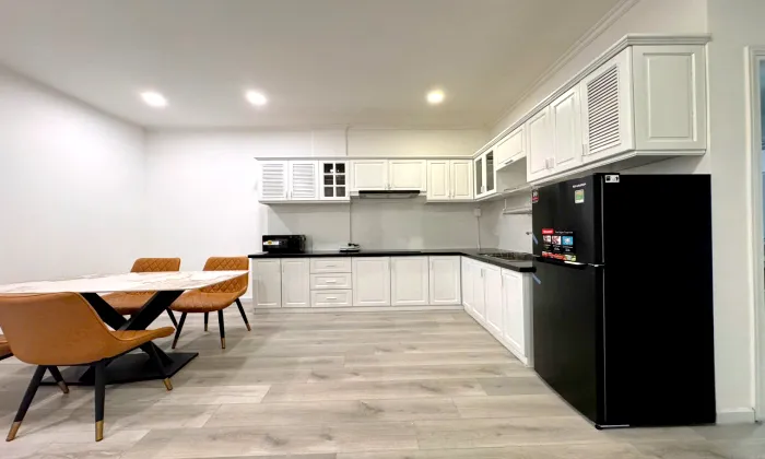 Spacious 01 Bedroom Apartment For Rent in Dien Bien Phu Binh Thanh District HCM 50sqm 650 USD/month