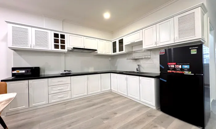 Spacious 01 Bedroom Apartment For Rent in Dien Bien Phu Binh Thanh District HCM 50sqm 650 USD/month