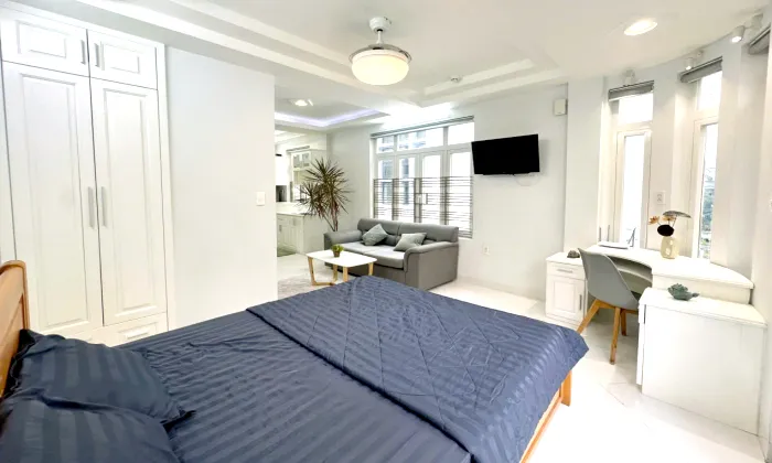 Studio Serviced Apartment For Rent in Center District 1 HCMC 40sqm 550 USD/month