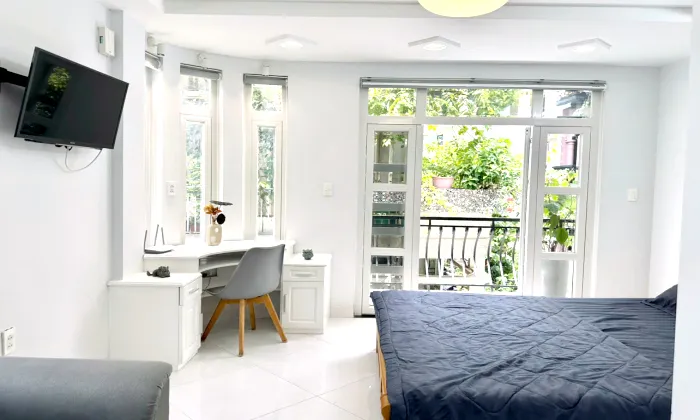 Studio Serviced Apartment For Rent in Center District 1 HCMC 40sqm 550 USD/month