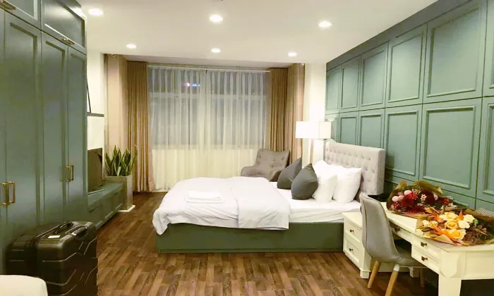 High Quality Interior Studio Justyle Apartment For Rent in Vo Van Tan St HCMC 52sqm 570 USD/month