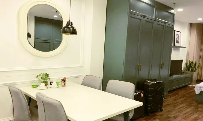 High Quality Interior Studio Justyle Apartment For Rent in Vo Van Tan St HCMC 52sqm 570 USD/month