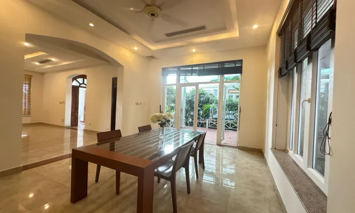 Nice Clean and Secure Villa For Rent in Tran Ngoc Dien Thao Dien Ward HCM 500sqm 3,950 USD/month