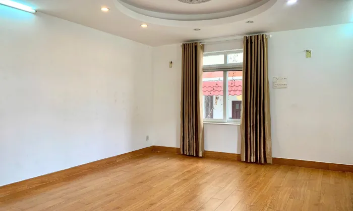 House For Rent in Compound 03 Quoc Huong Street Thao Dien Ward HCMC 400sqm 1,800 USD/month