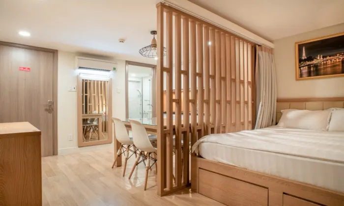 Modern Studio Equinox Serviced Apartment For Rent in Cao Thang District 3 HCM 35sqm 550 USD/month