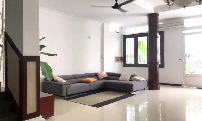 Nice Three Bedroom House For Rent in Tran Ngoc Dien Thao Dien HCMC 400sqm 2,000 USD/month