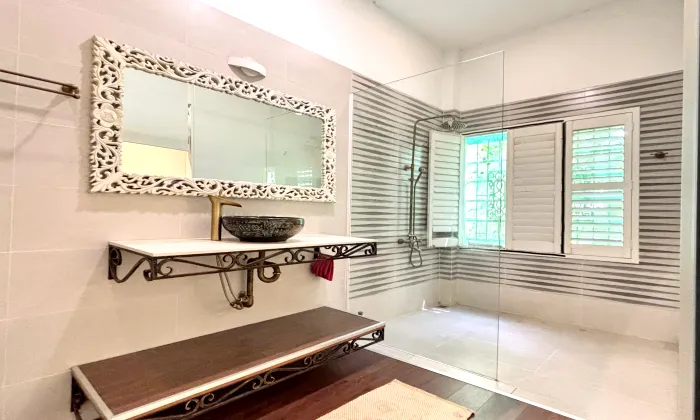 Nice Three Bedroom House For Rent in Tran Ngoc Dien Thao Dien HCMC 400sqm 2,000 USD/month