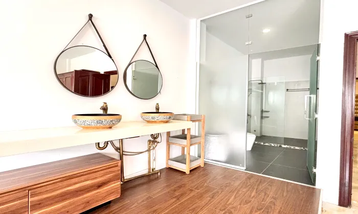 Nice Three Bedroom House For Rent in Tran Ngoc Dien Thao Dien HCMC 400sqm 2,000 USD/month