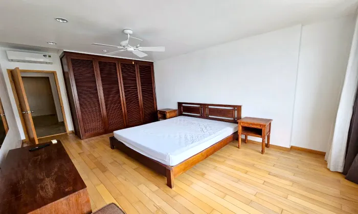 234 Square Meters Penthouse Saigon Pearl Apartment For Rent in Binh Thanh HCM 234sqm 3,200 USD/month