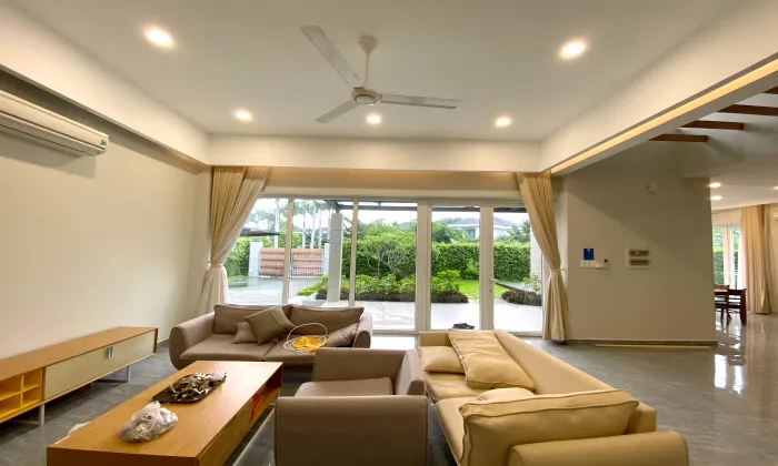 Saigon Villas Hill For Rent in District 9 Ho Chi Minh City 700sqm 3,300 USD/month