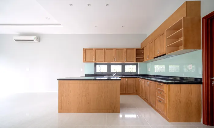 Nice Garden Saigon Villa Hill For Rent in District 9 Ho Chi Minh City 500sqm 2,300 USD/month