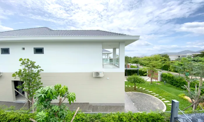 Nice Garden Saigon Villa Hill For Rent in District 9 Ho Chi Minh City 500sqm 2,300 USD/month