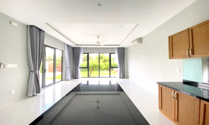 Nice Garden Saigon Villa Hill For Rent in District 9 Ho Chi Minh City 500sqm 2,300 USD/month