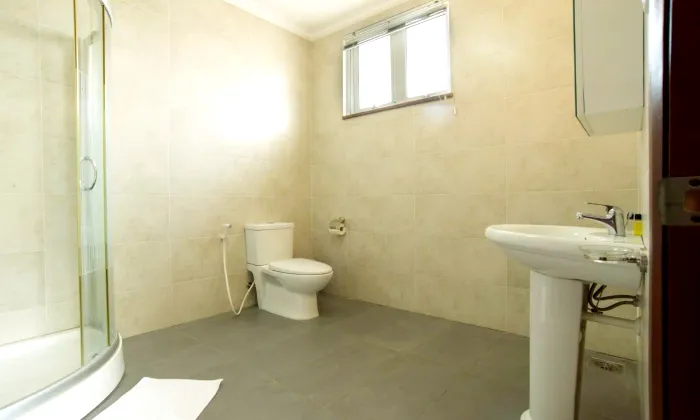 Garden Lakeview Villas Golf Resort For Rent in District 9 HCMC 260sqm 1,300 USD/month